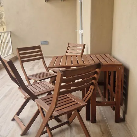 Il-girna- Large 3 Bedroom Maisonette