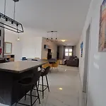 Il-girna- Large 3 Bedroom Maisonette Сasa de vacaciones Marsaskala