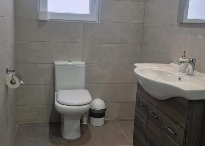 Case de vacanță Il-girna- Large 3 Bedroom Maisonette Marsaskala