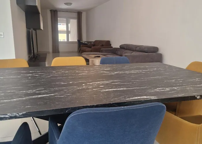 Il-girna- Large 3 Bedroom Maisonette *